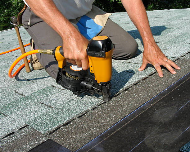 Best Best Roofing Contractors  in Selmer, TN